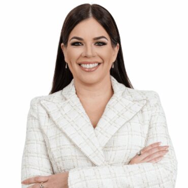 Dr. Miriely Martinez